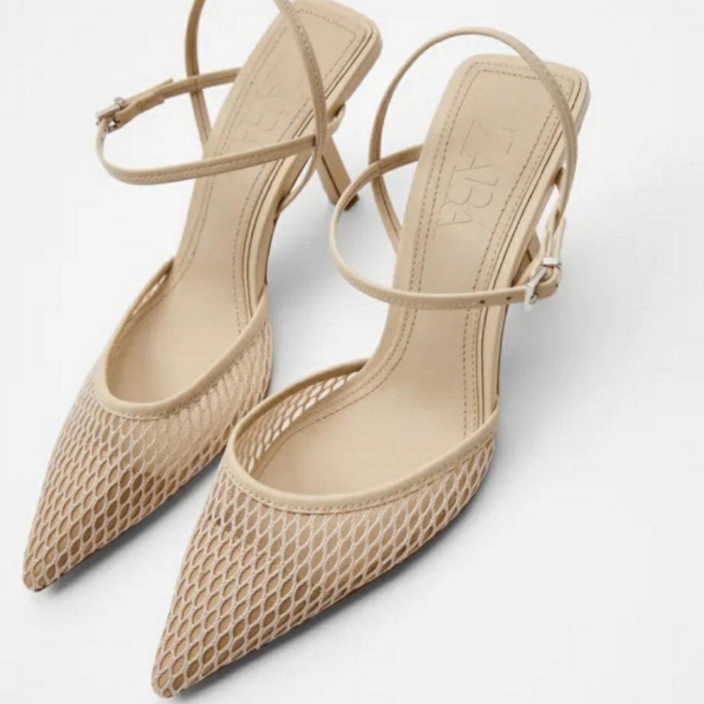 Zara Nude Netting Detail Kitten Heels 🐈 👡🤍 Size 7.5